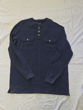 Duluth Trading Co Navy Long-Sleeve Henley with Dual Chest Pockets